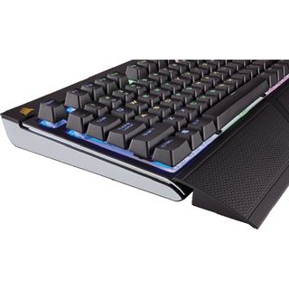 Corsair STRAFE RGB CHERRY MX Brown USB Deutsch schwarz (kabelgebunden)