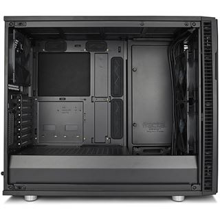 Fractal Design Define R6 Blackout gedämmt mit TG Sichtfenster