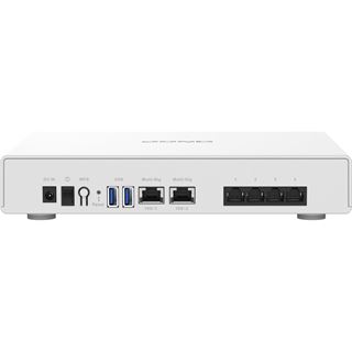 QNAP QHora-301W, AX3600