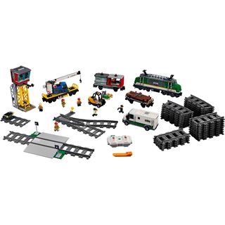 LEGO City 60198 Güterzug, Set mit Motor, Spielzeug Zug mit