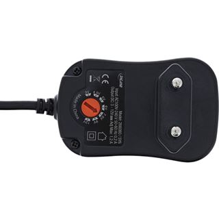 12Watt InLine Universal Steckernetzteil 110-240V auf 3-12V, max.