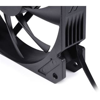 Alphacool Core PWM 120x120x25mm 3000 U/min 30-49.9 dB(A) schwarz