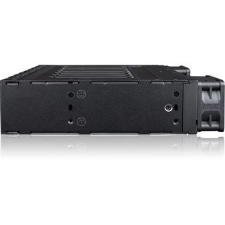 Icy Dock ToughArmor 8x M.2 NVMe SSD PCIe 4.0 (8x OcuLink)