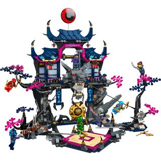 LEGO NINJAGO 71813 Wolfsmasken-Dojo, Ninja-Spielzeug mit 8 Minifiguren