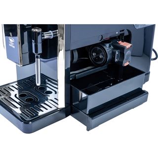 Tornado Kaffeevollautomat TCM-9008A-GS Gold auf Schwarz