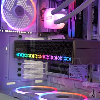 indigo Der Hingucker R7 9800X3D 32GB 2TB RX 9070 XT Bulk