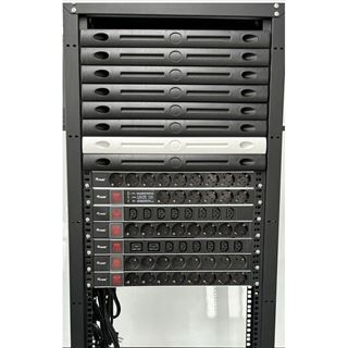Equip 19" Steckdosenleiste IEC C20->6xIEC C19+Switch Alu.