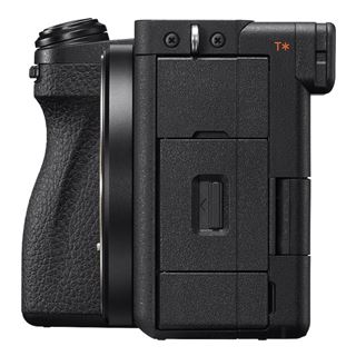 Sony Alpha 6700 Spiegellose APS-C Digitalkamera inkl. 18-135mm