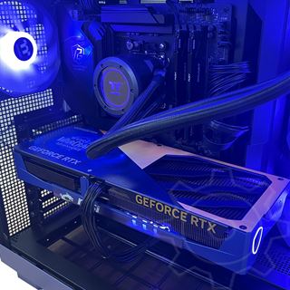 indigo Mystic Forge RTX 5070 World of Warcraft Edition 7800X3D 16GB