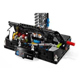 LEGO Technic 42221 NASA Artemis SLS-Schwerlastrakete