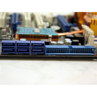 Asus Striker II Extreme nF790i S775 ATX
