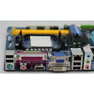 Gigabyte GA-M85M-US2H NV-GF8100 AM2+ µATX