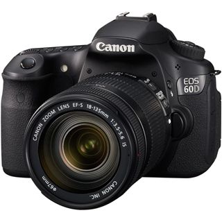 Canon EOS 60D Kit inklusive EF-S 18-135 mm f/3.5-5.6 IS