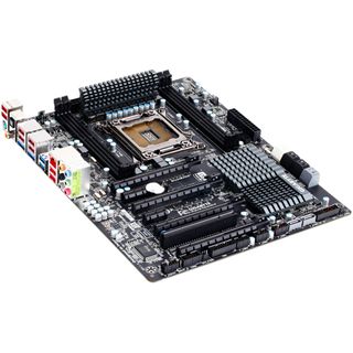 Gigabyte GA-X79-UD3 Intel X79 So.2011 Quad Channel DDR3 ATX Retail