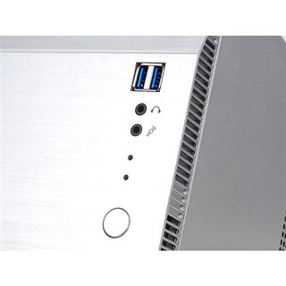 Silverstone Sugo SG06 Wuerfel 300 Watt silber