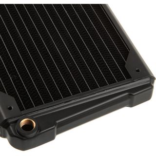 Hardware Labs Black Ice Nemesis GTS 140 XFlow Radiator 1x 140mm